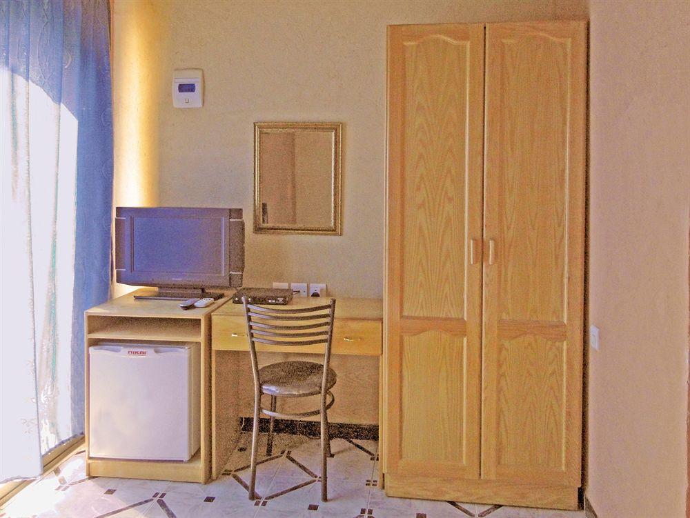 Arab Divers Dive Center And Bed & Breakfast Aqaba Exterior foto