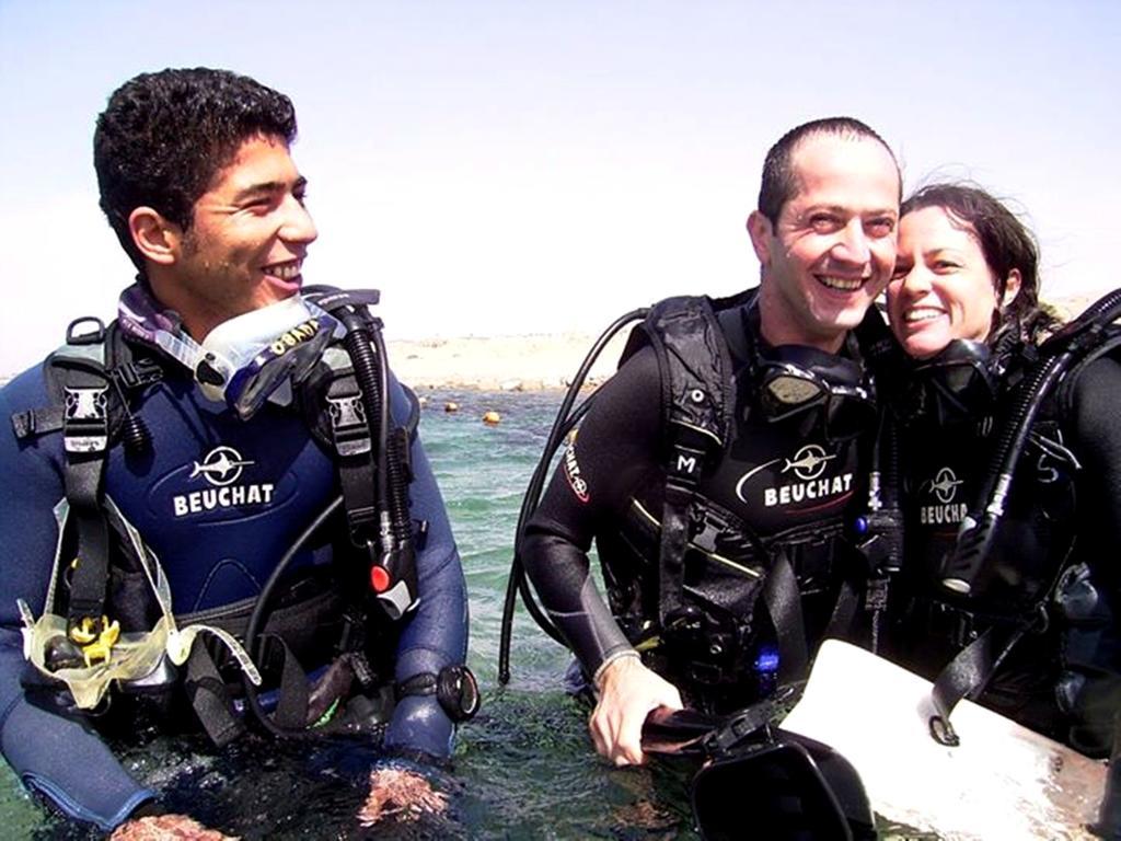 Arab Divers Dive Center And Bed & Breakfast Aqaba Exterior foto