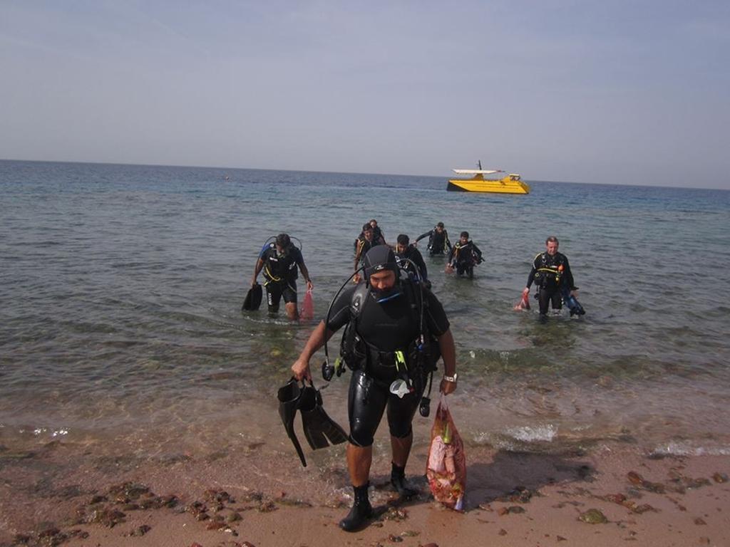 Arab Divers Dive Center And Bed & Breakfast Aqaba Exterior foto