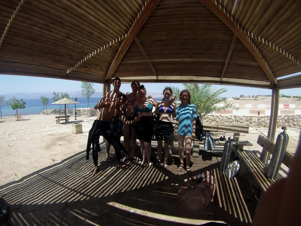 Arab Divers Dive Center And Bed & Breakfast Aqaba Exterior foto