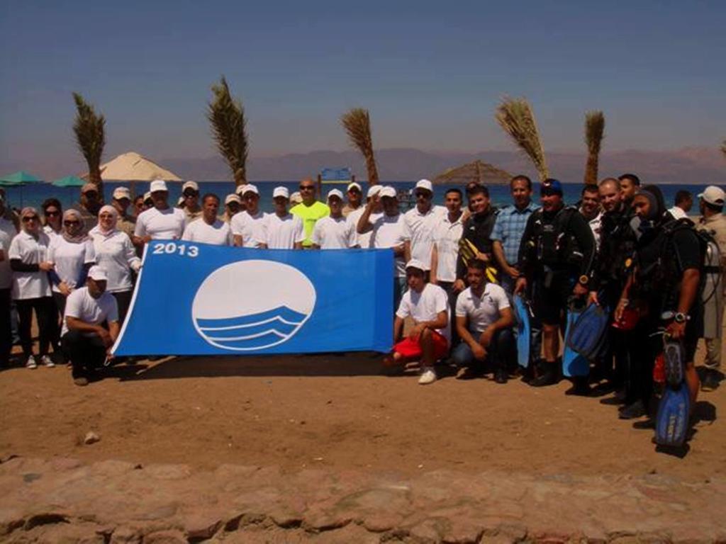 Arab Divers Dive Center And Bed & Breakfast Aqaba Exterior foto