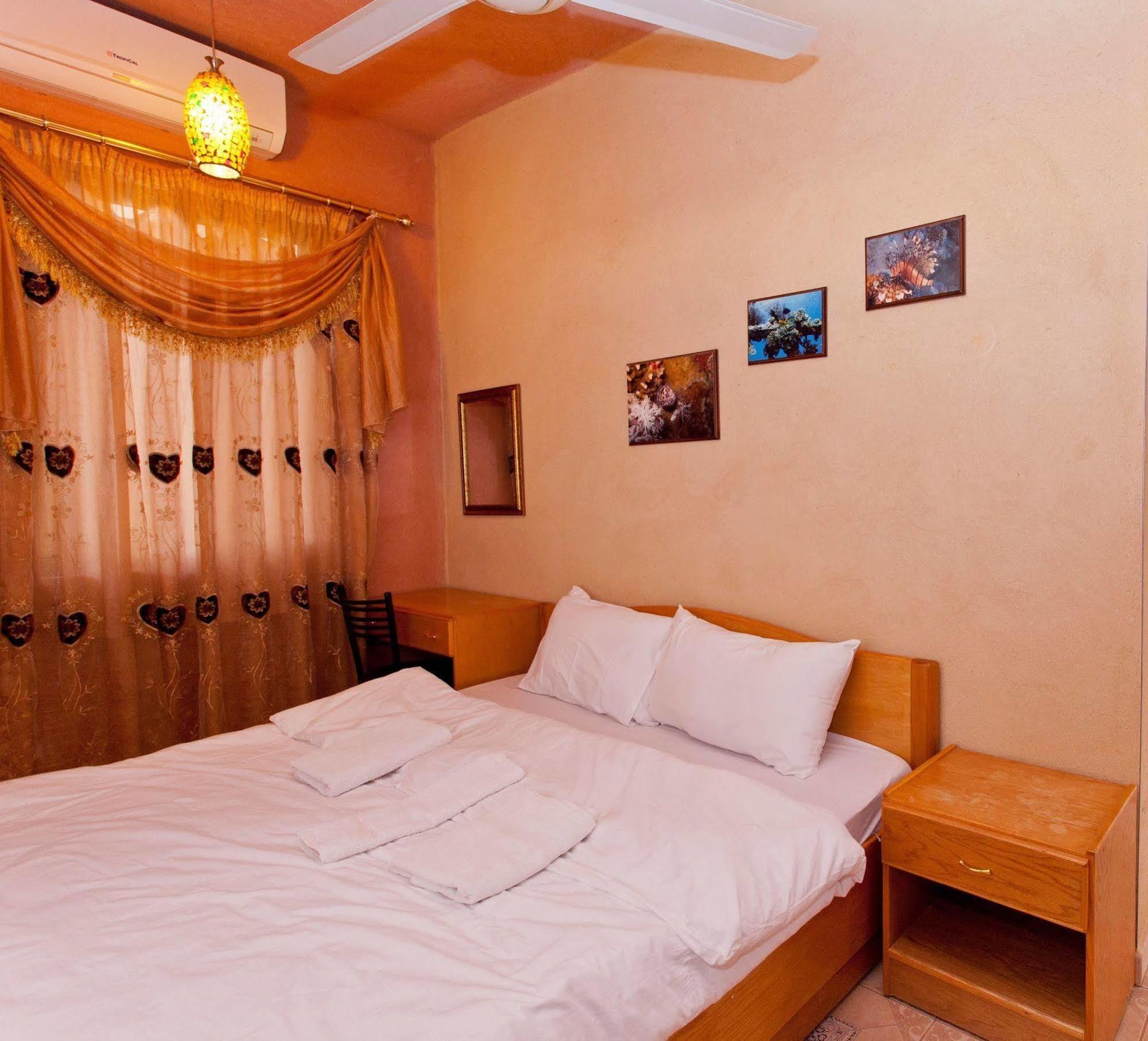 Arab Divers Dive Center And Bed & Breakfast Bed & Breakfast Aqaba Exterior foto