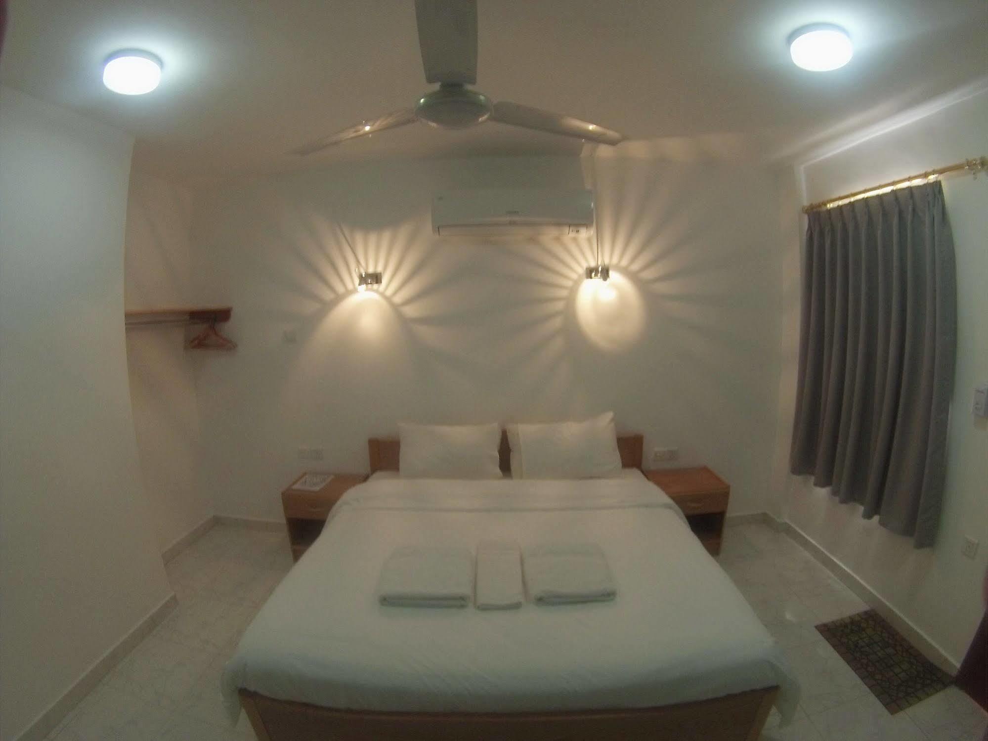 Arab Divers Dive Center And Bed & Breakfast Aqaba Exterior foto