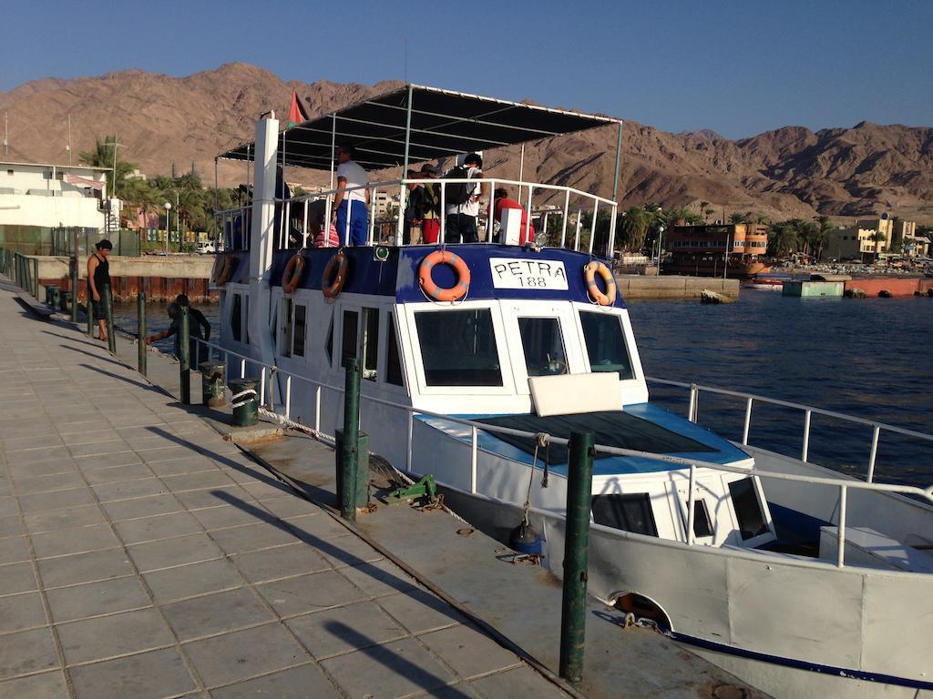 Arab Divers Dive Center And Bed & Breakfast Aqaba Exterior foto