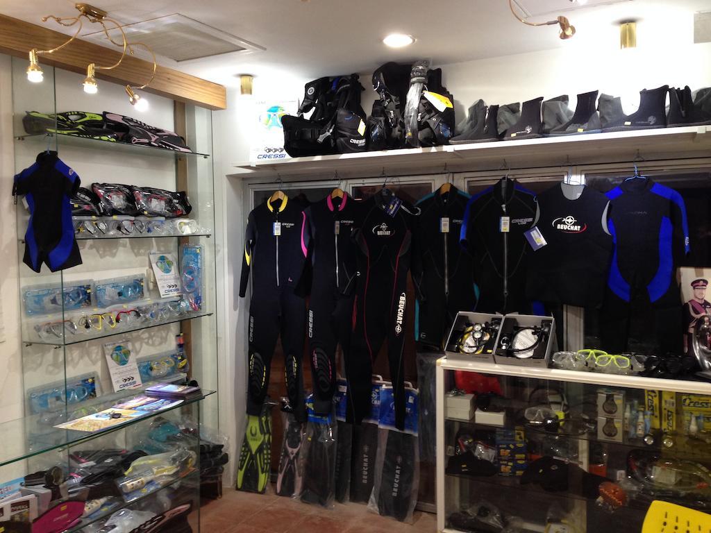 Arab Divers Dive Center And Bed & Breakfast Aqaba Exterior foto