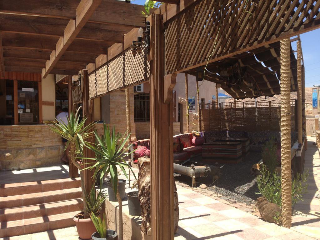 Arab Divers Dive Center And Bed & Breakfast Aqaba Exterior foto
